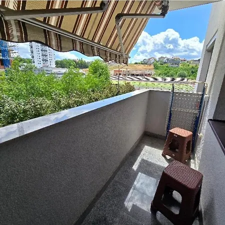 Stan Na Dan Cazin Ivisovo Greblje